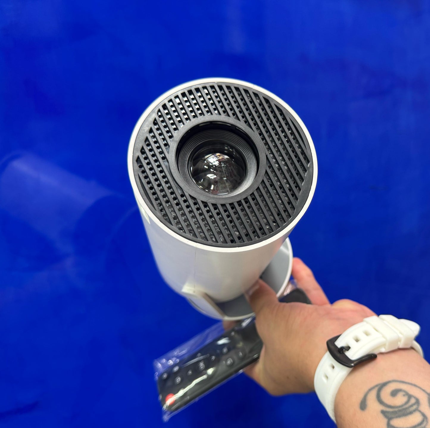 PROYECTOR HY300