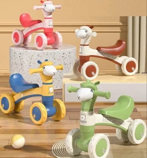 TRICICLO OVEJITA CON MUSICA Y BURBUJAS